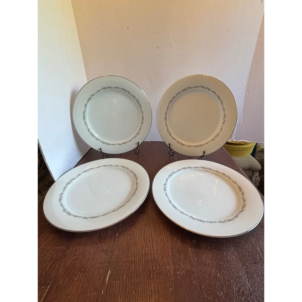 Noritake Crestmont 6013 Dinner Plates Set of 4 White Platinum Trim Japan 10.5 in